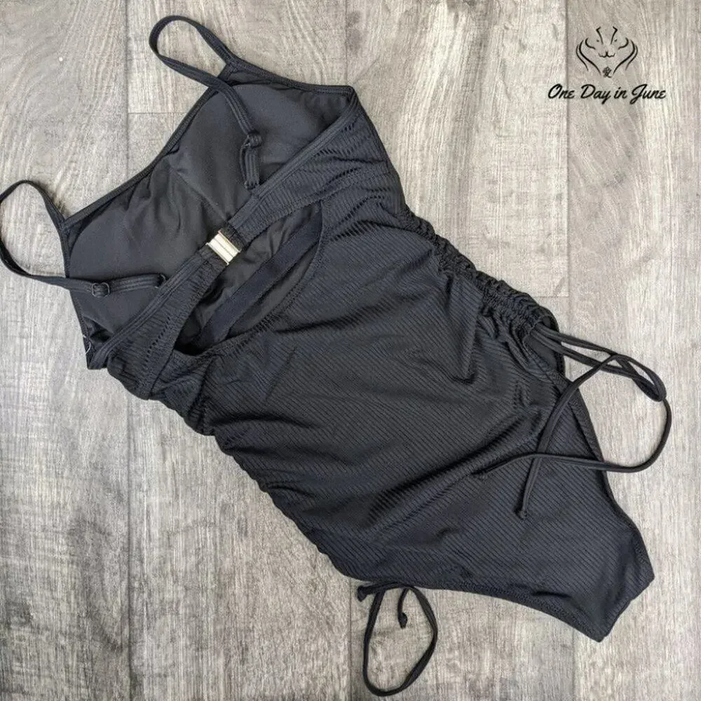 Sociala Ribbed One Piece Size M - Picture 4 of 4